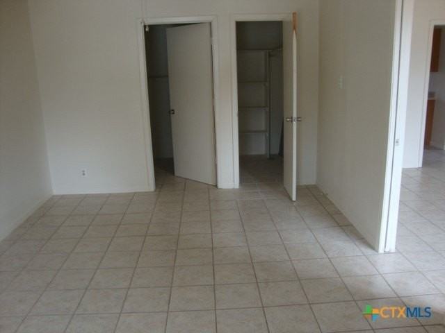 205 E Voelter Ave - Photo 6 of 14