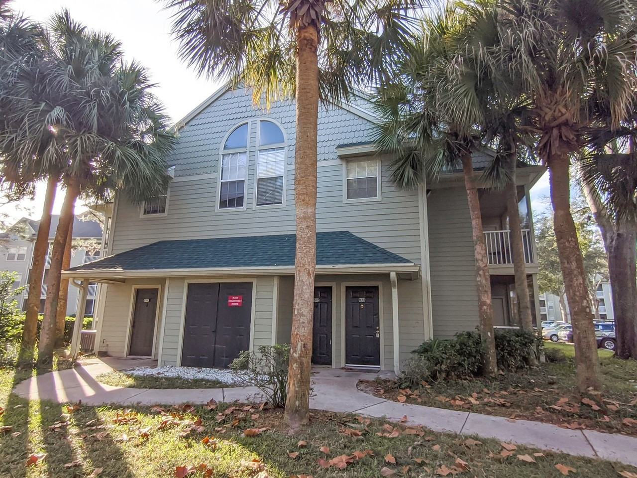 6022 Westgate Dr