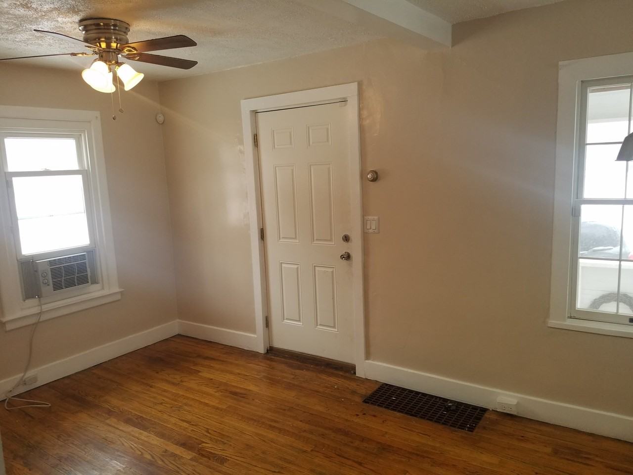 460 Nebraska Ave - Photo 7 of 7