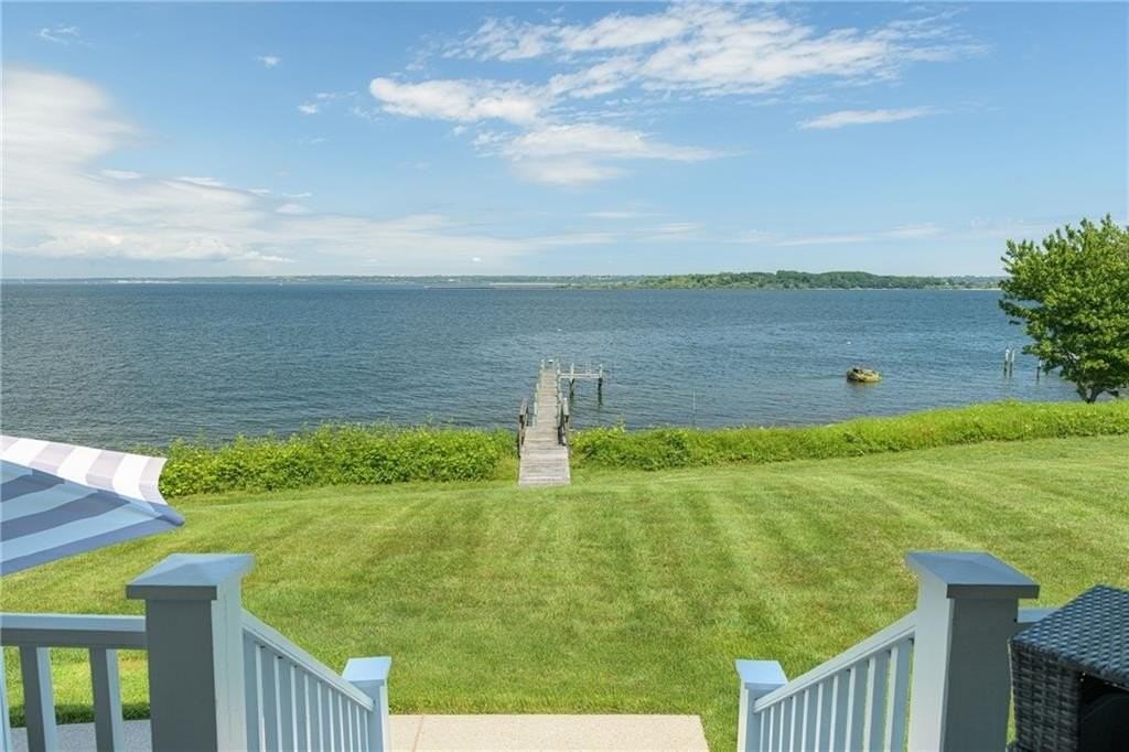 376 E Shore Rd - Photo 3 of 37