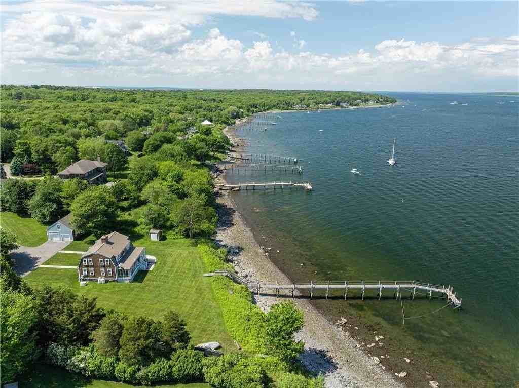 376 E Shore Rd - Photo 7 of 37