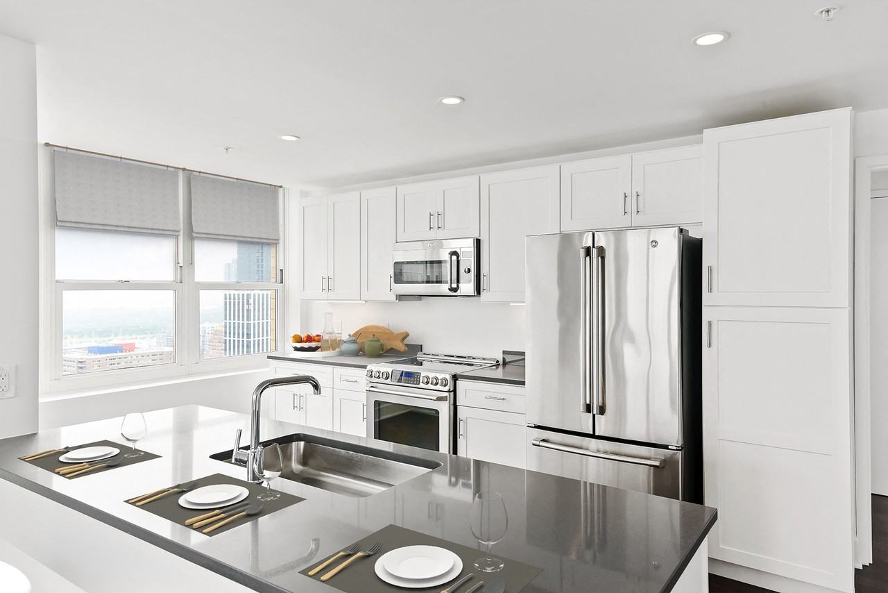 65 Bay Street Apartments - Photo 2 of 45