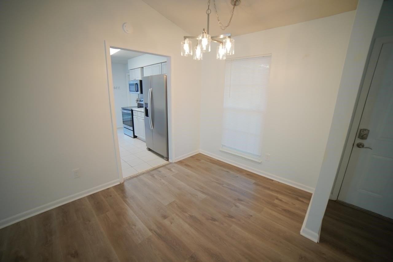 8609 Kingston Ct - Photo 6 of 35