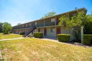 806 E 13th St #202 - Photo 1 of 1