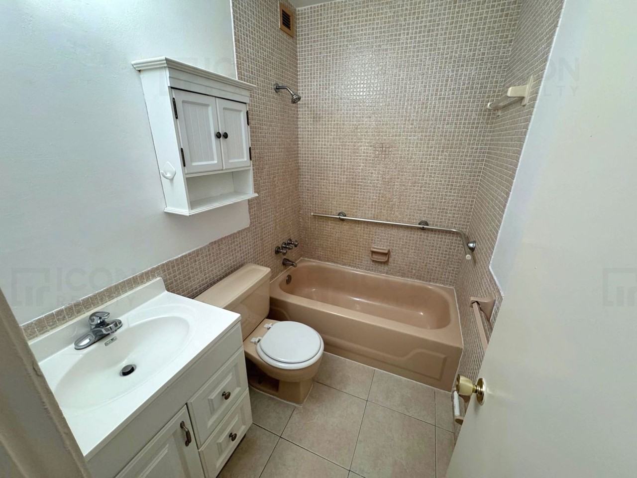 2060 Nw 48th Ter #308 - Photo 7 of 9