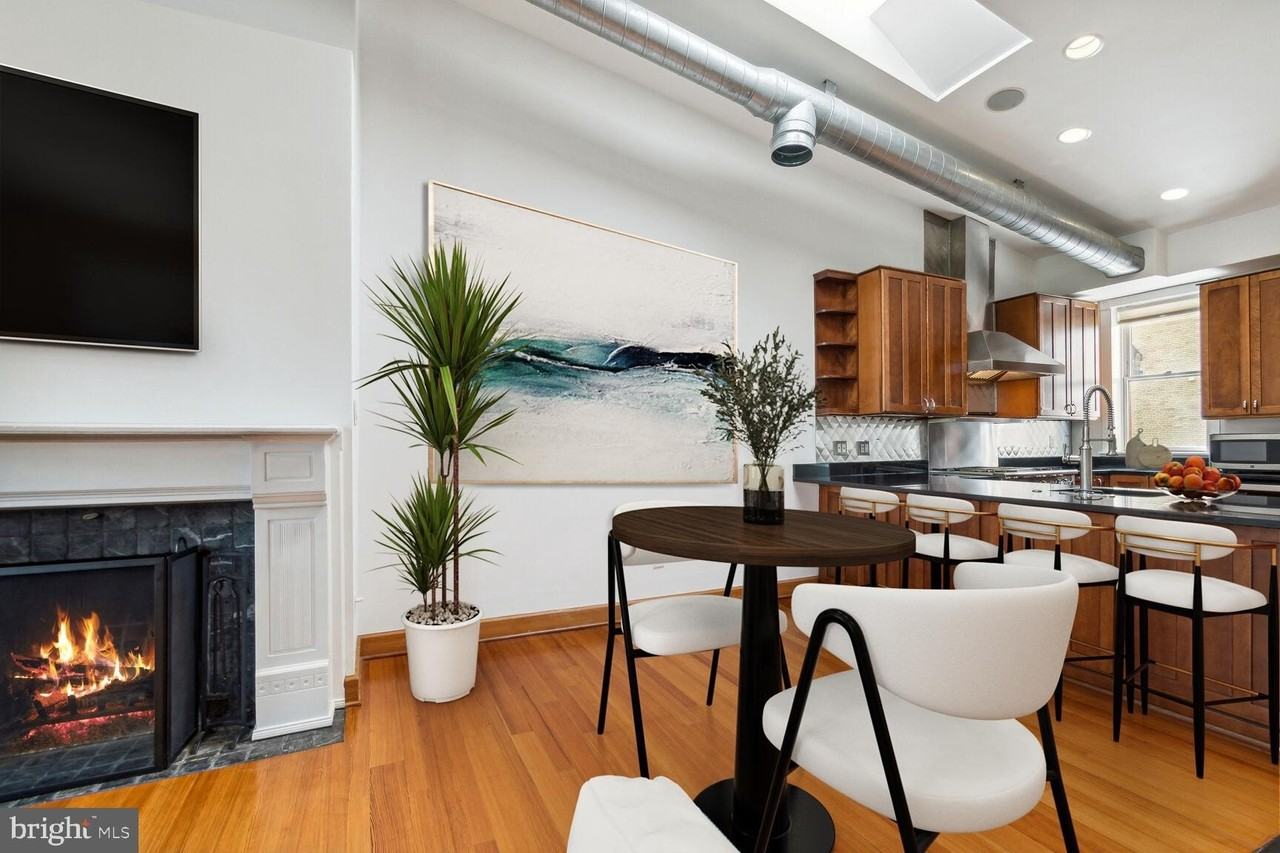 1704 19th St Nw Apt 10 #10 - Photo 5 of 25