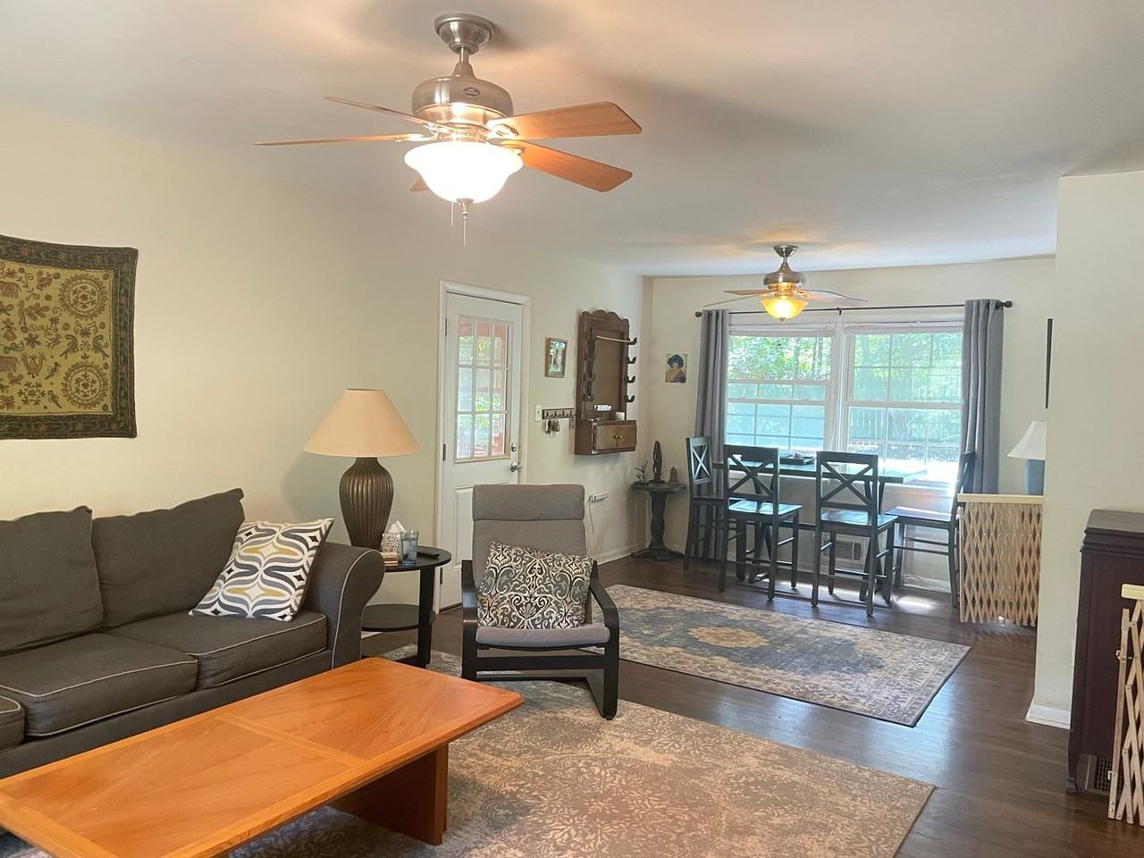 110 Rumson Rd - Photo 2 of 17