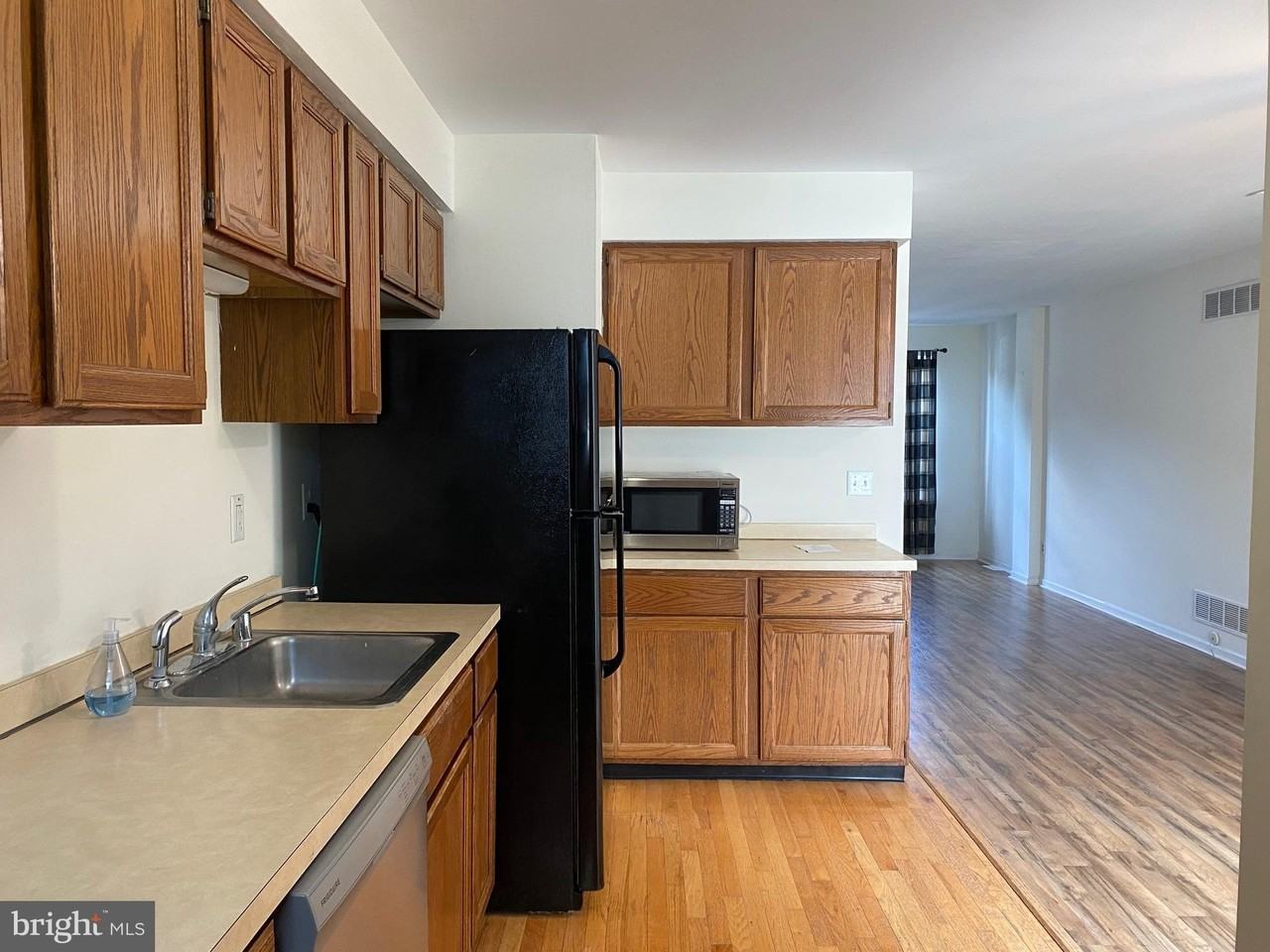 325 Barley Dr - Photo 5 of 12