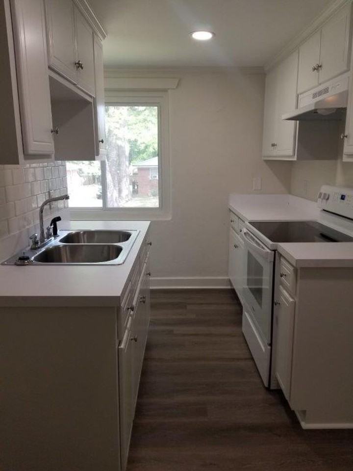 1911 1911 A & B Peachtree Street - Photo 6 of 18