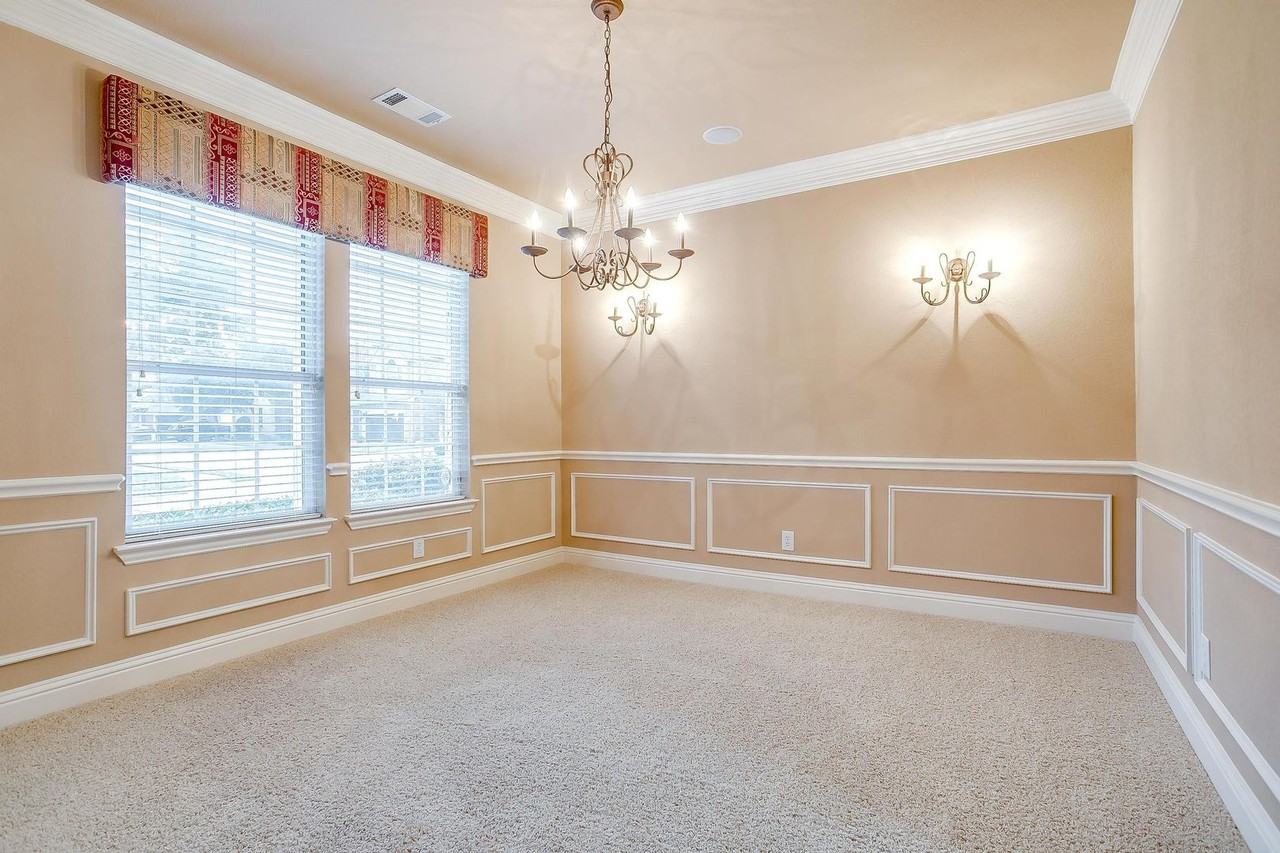 2210 Eagles Nest Dr - Photo 7 of 40