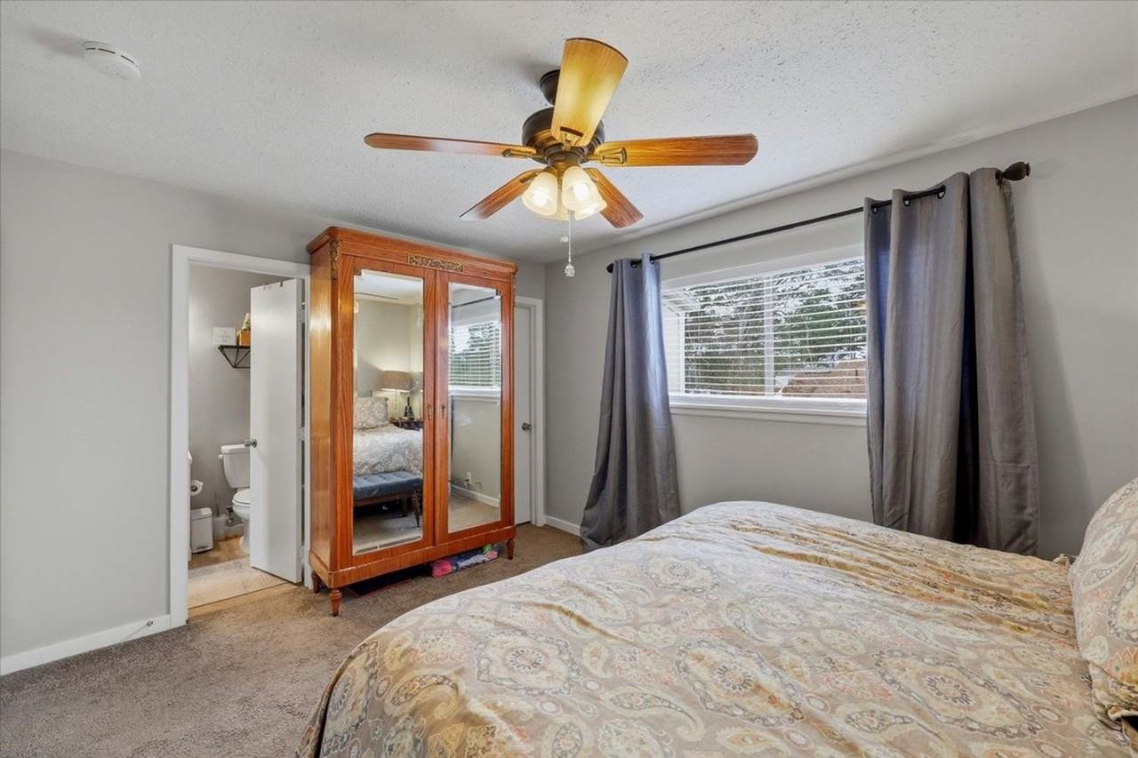 187 Lakebend Cir - Photo 5 of 26