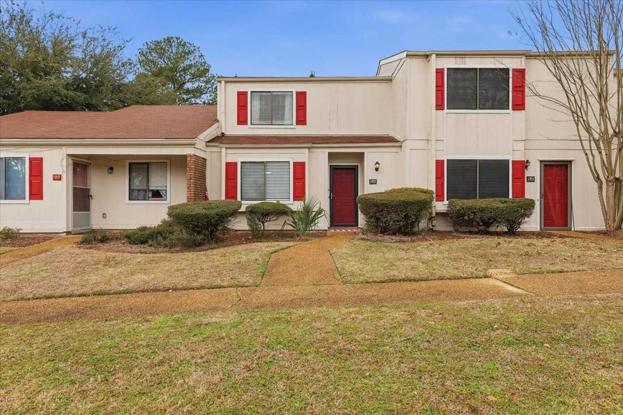 187 Lakebend Cir - Photo 6 of 26