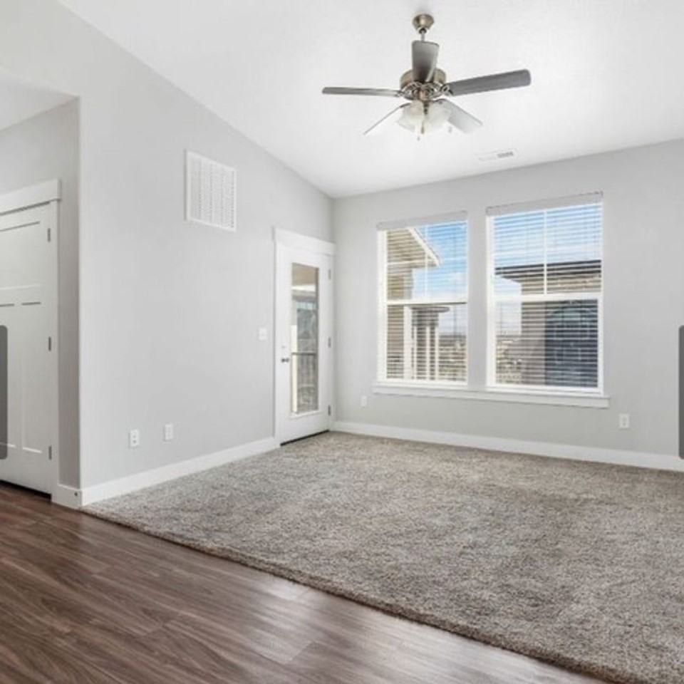 3723 W 2280 N - Photo 4 of 14