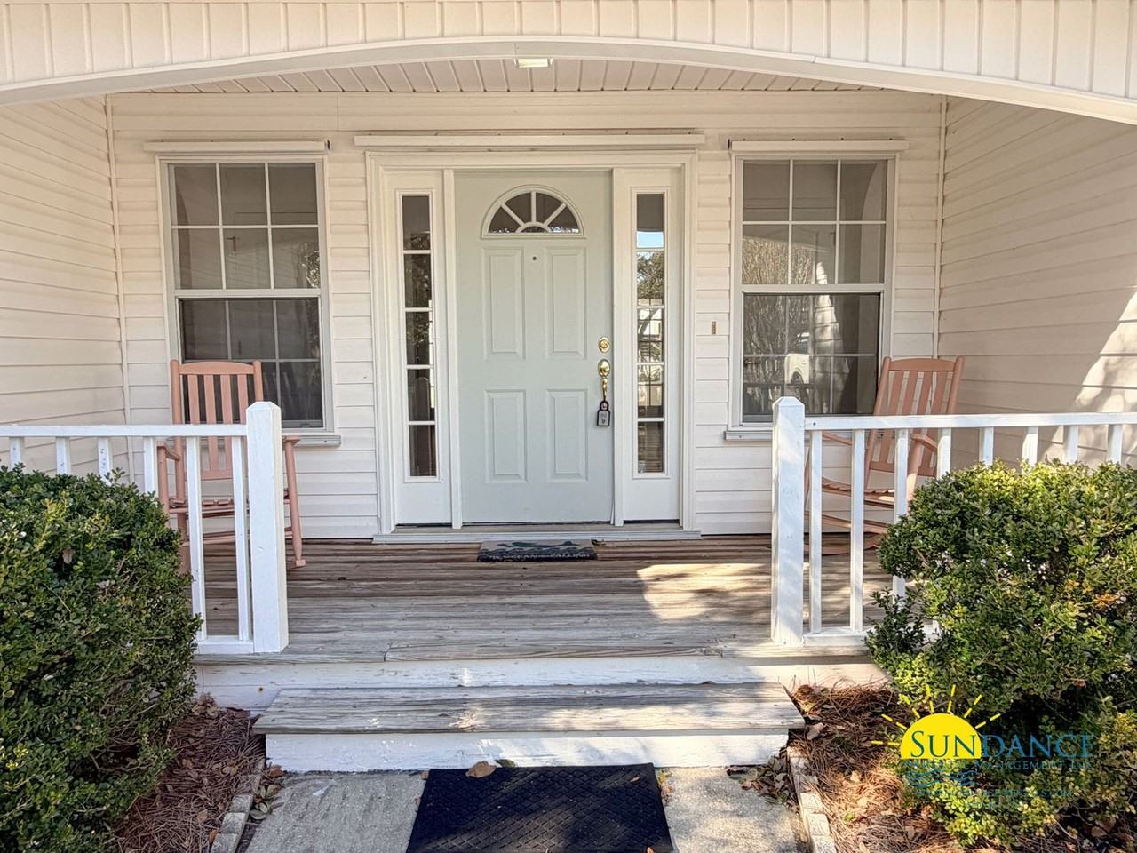 181 Seabreeze Ct - Photo 4 of 36