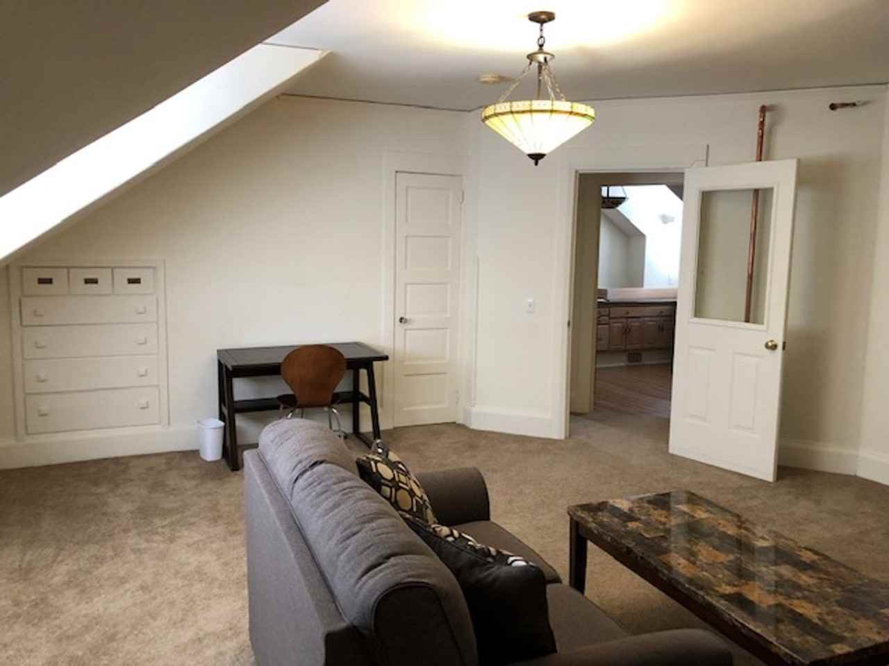 306 N Cayuga St - Photo 7 of 16