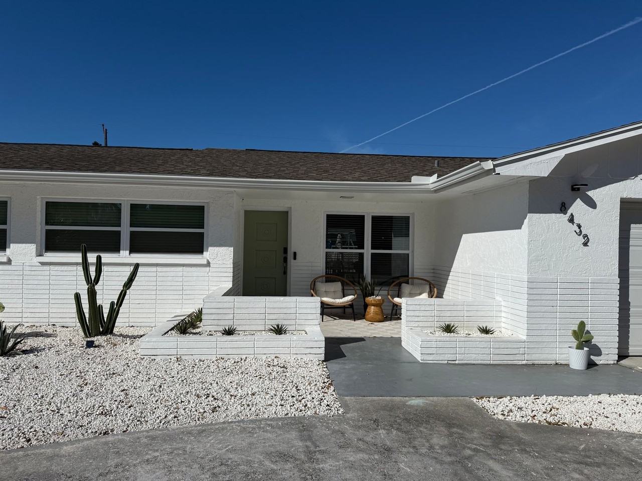 8432 136th St - Photo 3 of 37