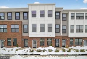 featured image of 135 John Vanzandt Dr