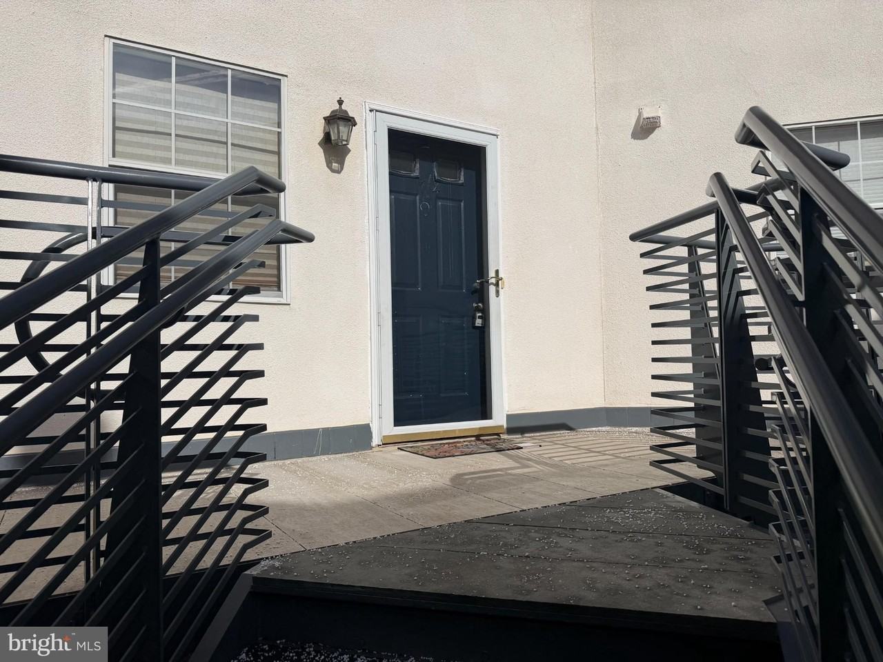 1714 Steamboat Sta - Photo 2 of 10