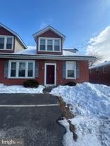 11 Michigan Ave Apt B #B - Photo 1 of 1