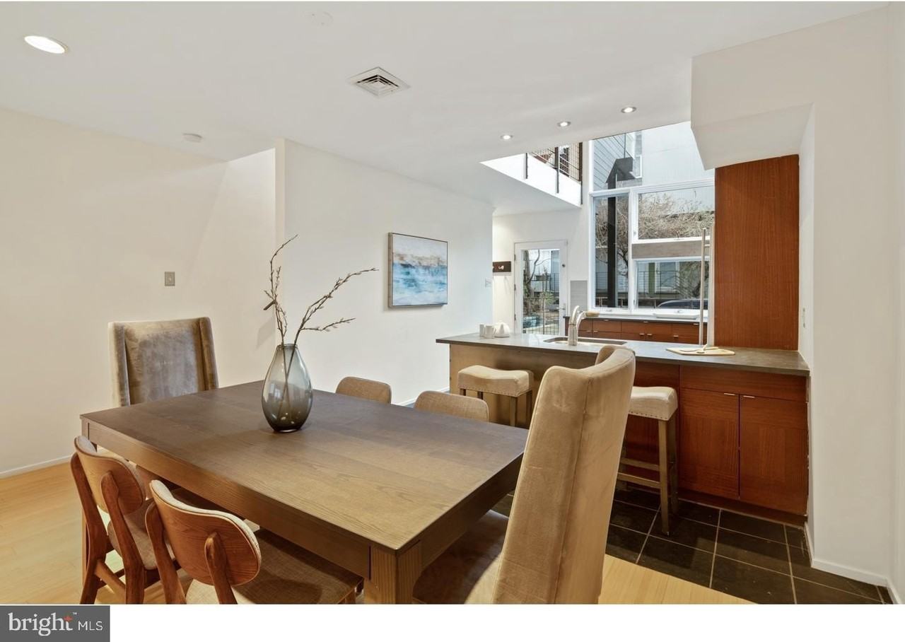 1340 E Berks St - Photo 7 of 27