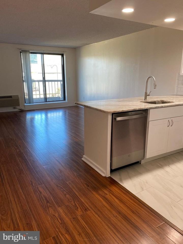 20010 Lombard St Unit 633 #633 - Photo 2 of 39