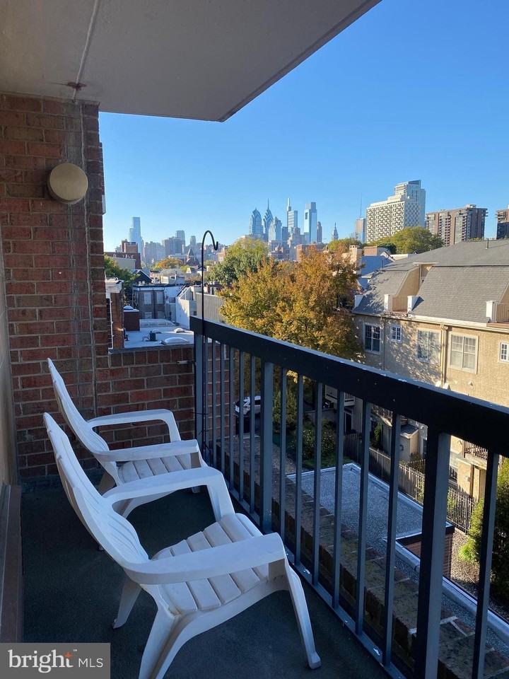 20010 Lombard St Unit 633 #633 - Photo 7 of 39