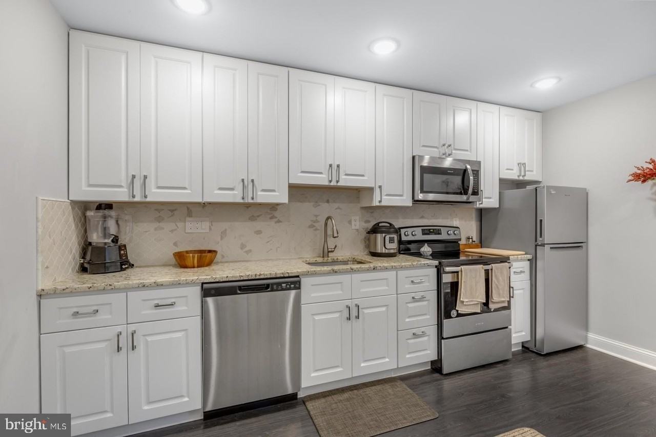 624 N 35th St Unit 2 #2 - Photo 2 of 15