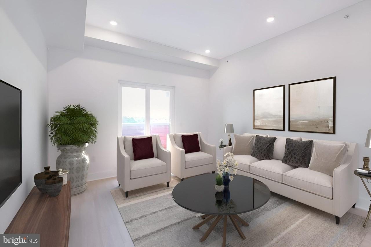 4408 Lancaster Ave Unit 401 #401 - Photo 2 of 34