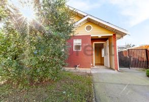 featured image of 3520 Y St #1