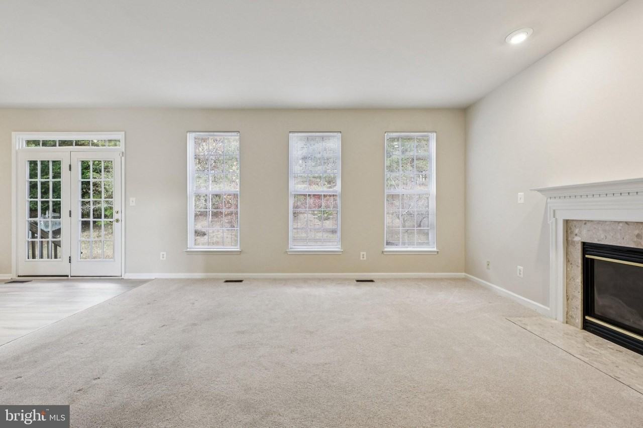 2880 Myrtlewood Dr - Photo 7 of 50