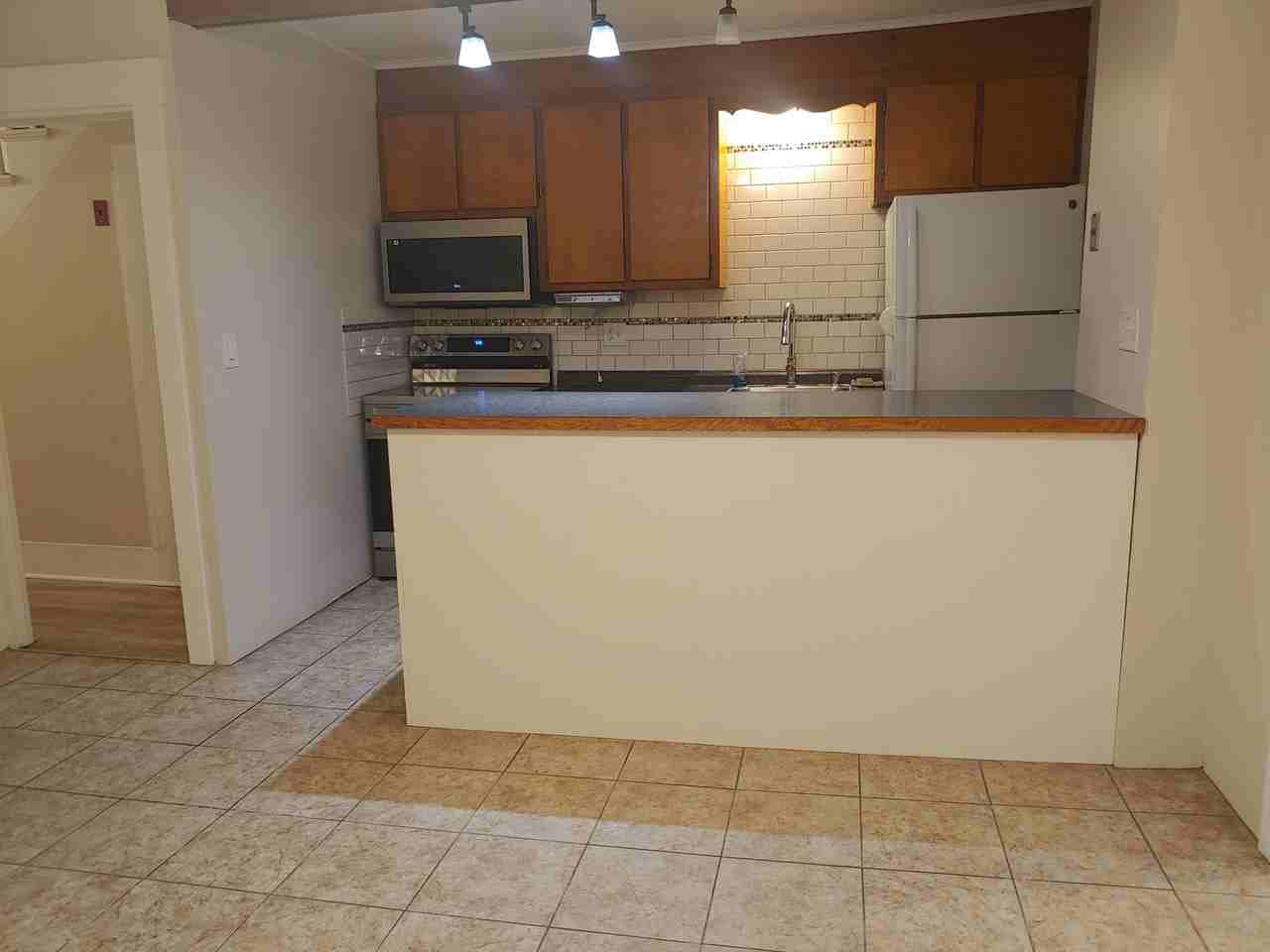 20 Allen St - Photo 2 of 21