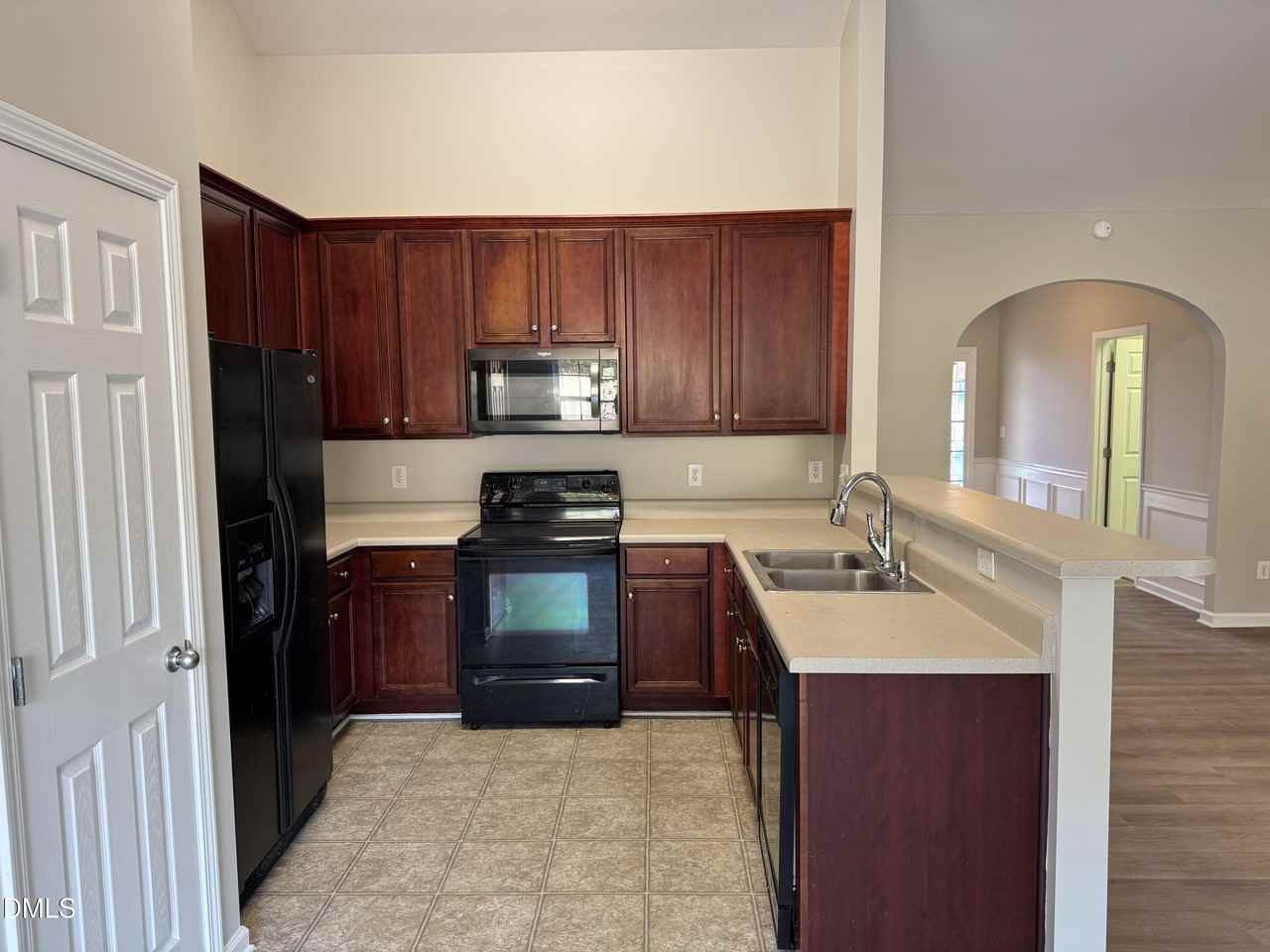 9305 Doss Ct - Photo 2 of 17