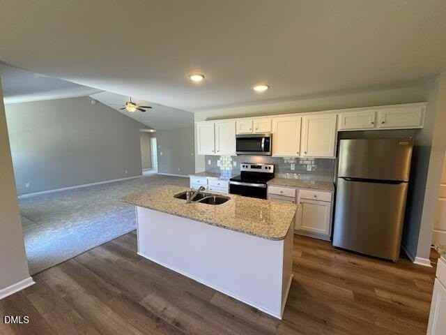 22 Longford Dr - Photo 5 of 24