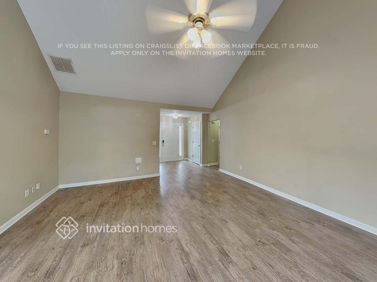 4552 Beaverton Cir - Photo 4 of 19