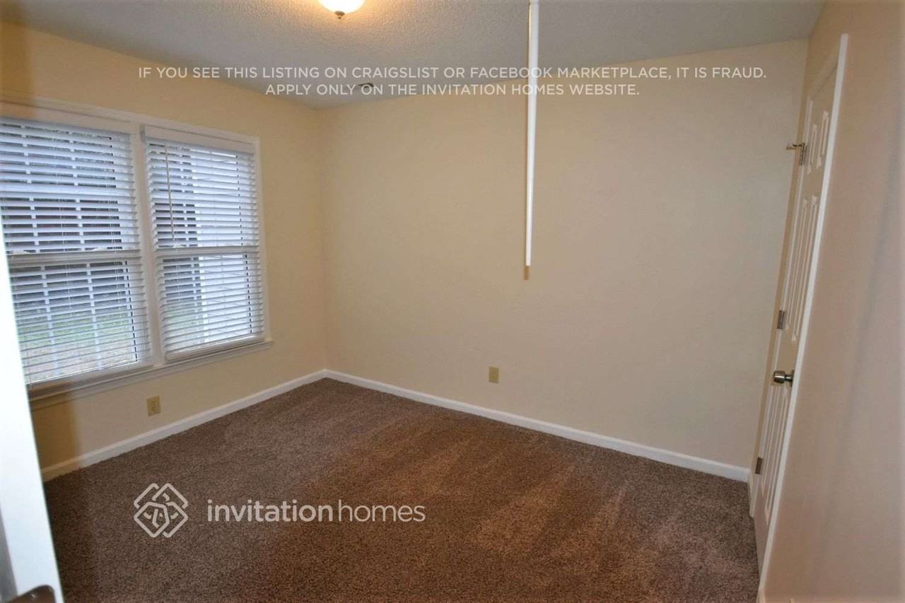 4213 Hounds Run Dr - Photo 6 of 10