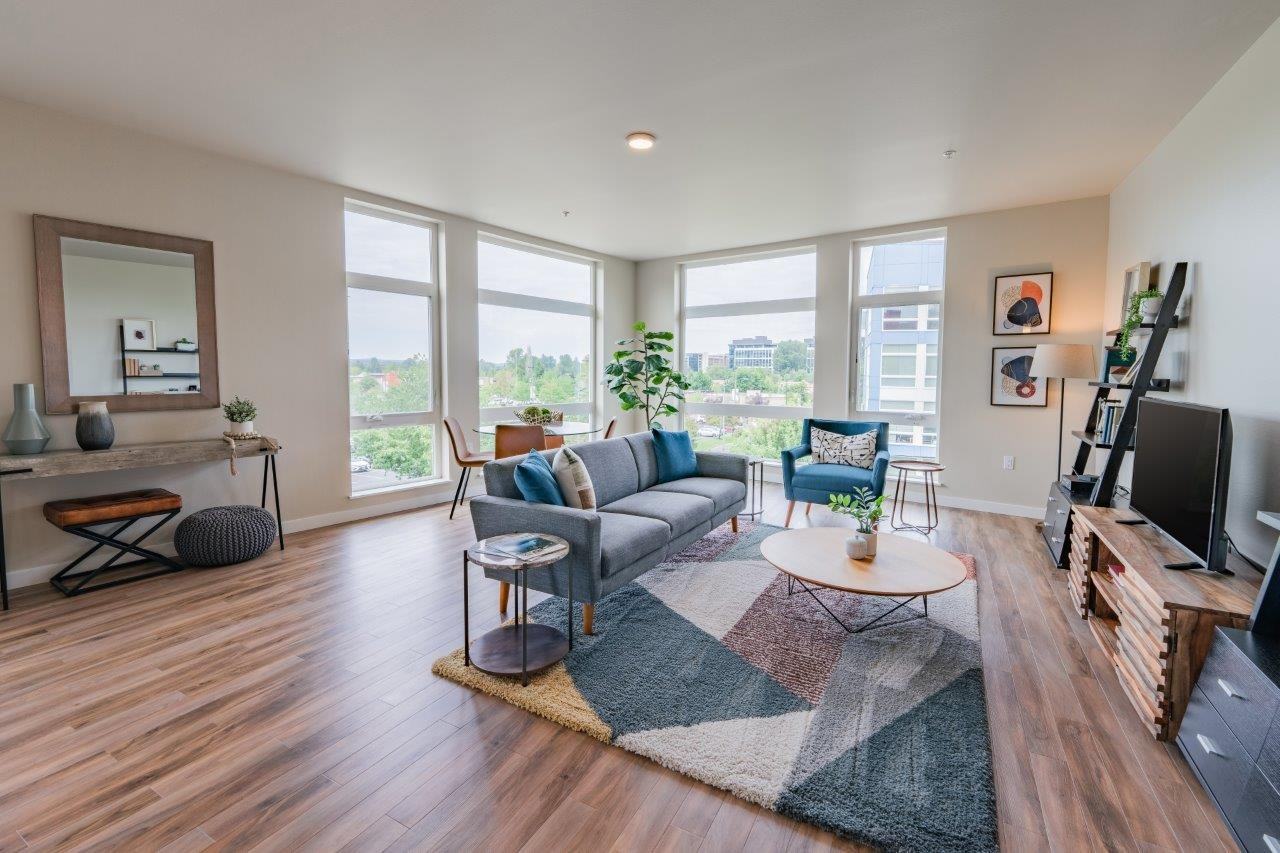 Atlas - Photo 6 of 28