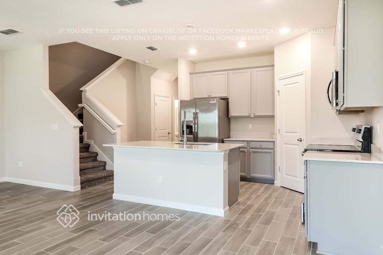 10289 Alder Creek Ln - Photo 5 of 17