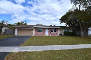 7221 Nw 11th St - Photo 1 of 1