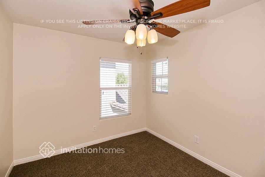 7423 Scottish Castle Ave - Photo 6 of 13