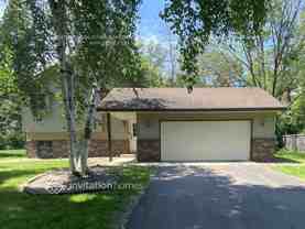 8641 Girard Ave N - Photo 1 of 1