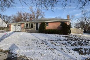 445 N Douglas Ave - Photo 1 of 1