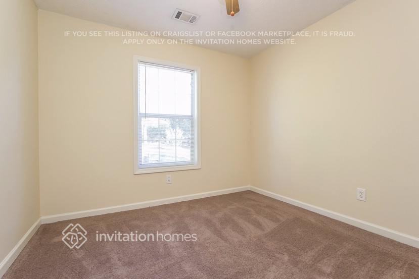 309 Hills Point Rd - Photo 3 of 17