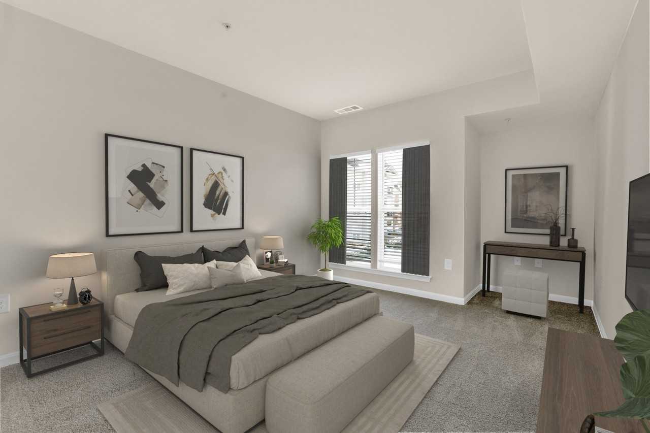 The Apartments at Cambridge Court - Photo 3 of 32