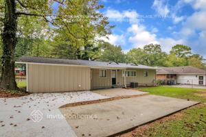 featured image of 2262 Dodson Dr