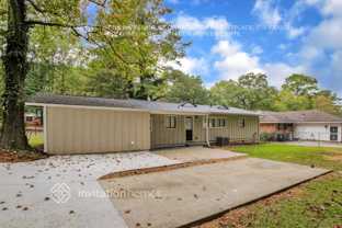 2262 Dodson Dr - Photo 1 of 1