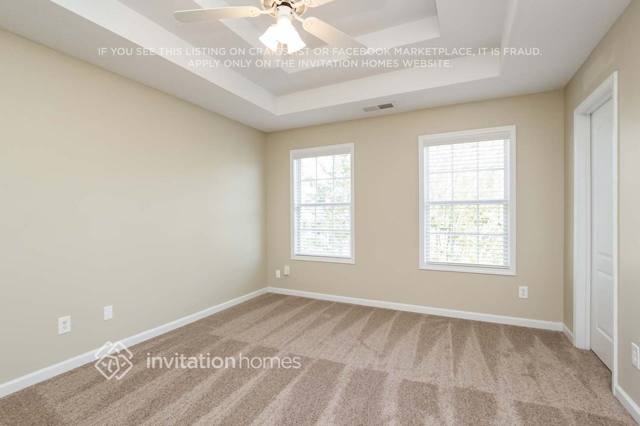 117 Omega Ct - Photo 3 of 9