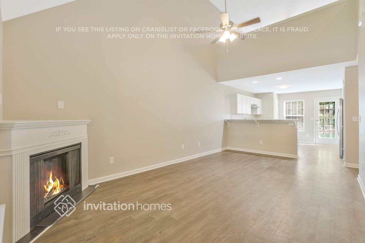 144 Lossie Ln - Photo 6 of 26