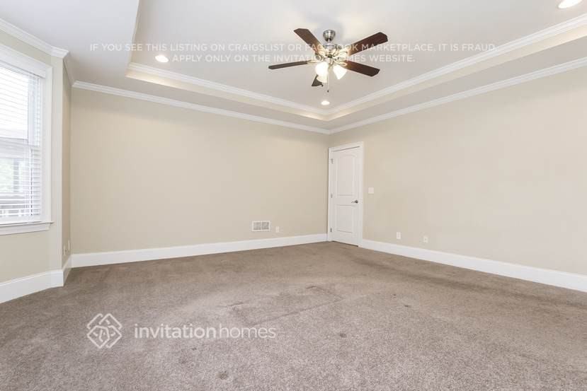 215 Montana Way - Photo 6 of 27