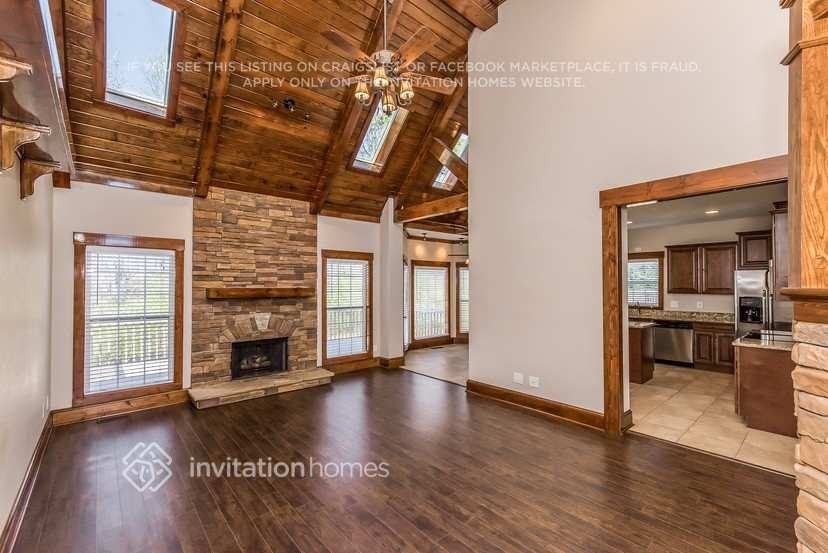 6223 Spring Lake Dr - Photo 7 of 23