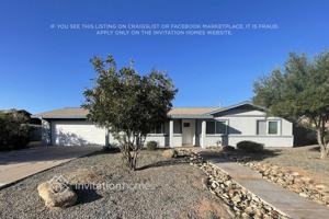 featured image of 892 E Erie St